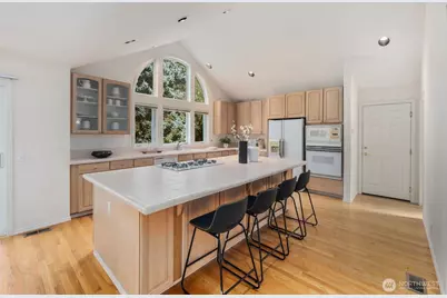 1665 204th Avenue NE, Sammamish, WA 98074 - Photo 11