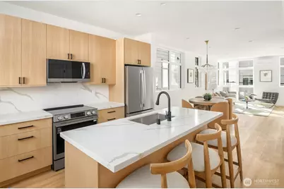 630 N 92nd Street, Seattle, WA 98103 - Photo 3