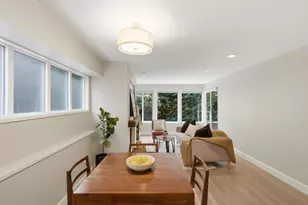 1400 Taylor Ave N, Seattle, WA 98109 - Photo 9