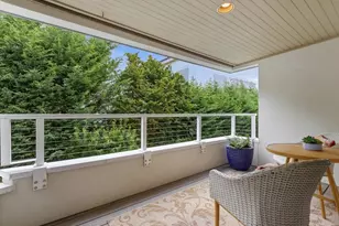 1400 Taylor Ave N, Seattle, WA 98109 - Photo 17