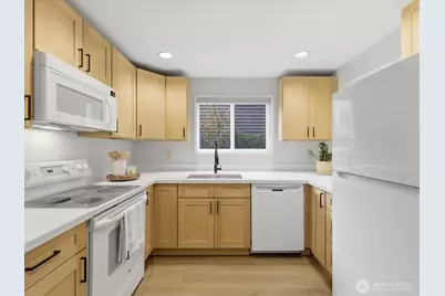 1400 Taylor Avenue N #201, Seattle, WA 98109 - Photo 5