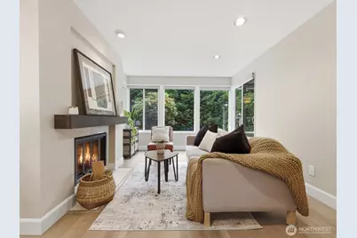 1400 Taylor Avenue N #201, Seattle, WA 98109 - Photo 9