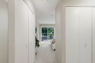 1400 Taylor Ave N, Seattle, WA 98109 - Photo 15