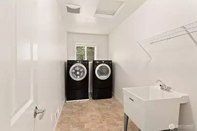 21927 44th Drive SE, Bothell, WA 98021 - Photo 31