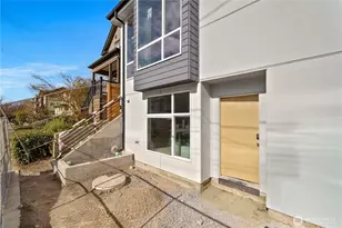 2230 C NW 60th St, Seattle, WA 98107 - Photo 3