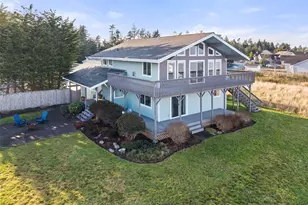 138 Sunrise Ave SE, Ocean Shores, WA 98569 - Photo 25