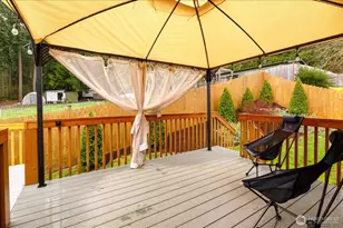 1105 Halsey Dr, Coupeville, WA 98239 - Photo 25