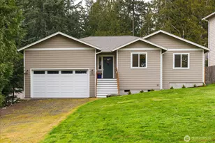 1105 Halsey Dr, Coupeville, WA 98239 - Photo 1