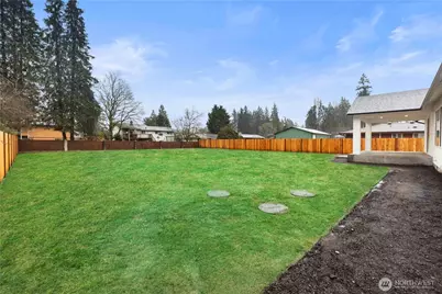 14701 11th Avenue Ct E, Tacoma, WA 98445 - Photo 27