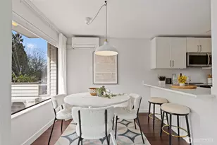 7850 Green Lake Dr N, Seattle, WA 98103 - Photo 5