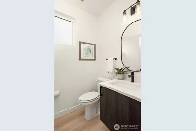 13548 39th Avenue NE, Seattle, WA 98125 - Photo 17
