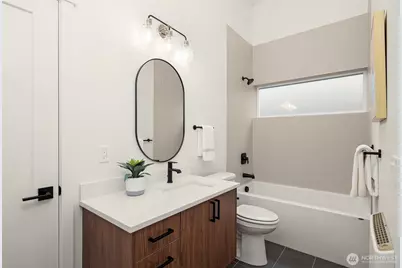 13548 39th Avenue NE, Seattle, WA 98125 - Photo 19