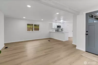 21215 Orting Kapowsin Hwy E, Graham, WA 98338 - Photo 11