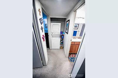 4635 W Lake Sammamish Parkway SE #G305, Issaquah, WA 98027 - Photo 11