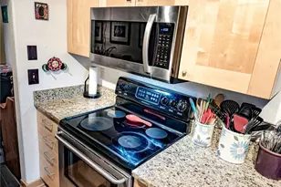 4635 W Lake Sammamish Pkwy SE, Issaquah, WA 98027 - Photo 5