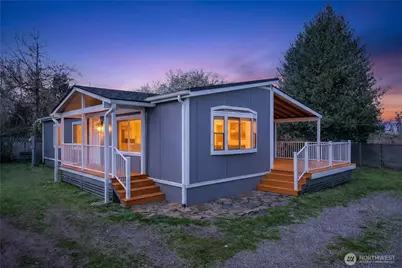 2424 S 130th Place, SeaTac, WA 98168 - Photo 1