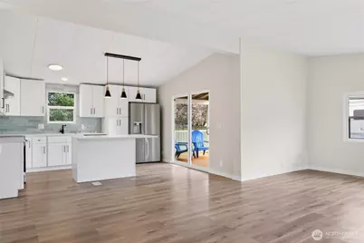 2424 S 130th Place, SeaTac, WA 98168 - Photo 5