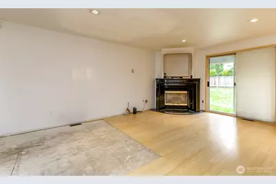 25738 215th Court SE, Maple Valley, WA 98038 - Photo 17