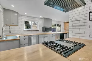 812 Maplewood Ave, Kent, WA 98030 - Photo 13