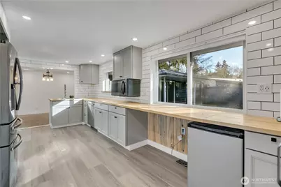 812 Maplewood Avenue, Kent, WA 98030 - Photo 15