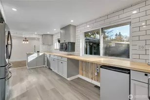 812 Maplewood Ave, Kent, WA 98030 - Photo 15