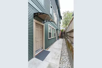 2414 Hoyt Avenue, Everett, WA 98201 - Photo 3