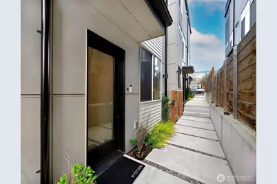 1605 S Washington Street #F, Seattle, WA 98144 - Photo 17