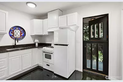 5302 S 137th Street, Tukwila, WA 98168 - Photo 5