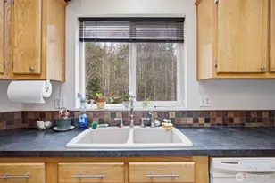 1904 Yew Street Rd, Bellingham, WA 98229 - Photo 15