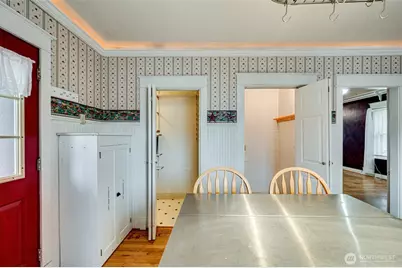 656 Davidson Avenue, Woodland, WA 98674 - Photo 7