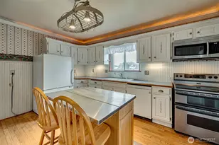 656 Davidson Avenue, Woodland, WA 98674 - Photo 5