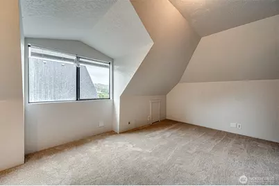 656 Davidson Avenue, Woodland, WA 98674 - Photo 15