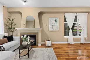 22668 NE Alder Crest Ln, Redmond, WA 98053 - Photo 9