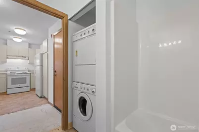 1822 152nd Avenue NE #E-308, Bellevue, WA 98007 - Photo 37