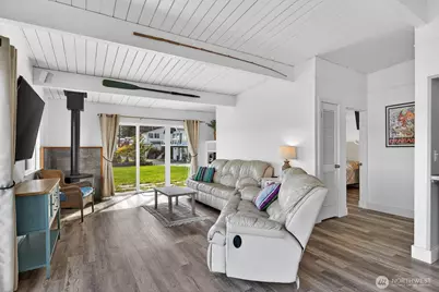 3187 Shoreline Drive, Camano Island, WA 98282 - Photo 17