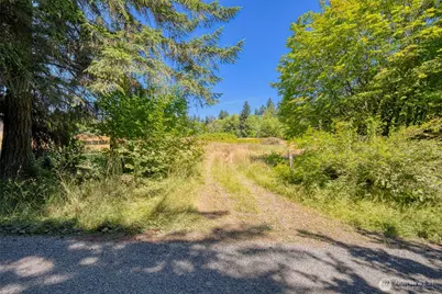 9590 NE Leprechaun Lane, Kingston, WA 98346 - Photo 5