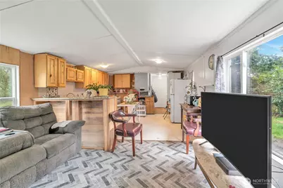 7629 N Old Pacific Highway, Castle Rock, WA 98611 - Photo 7