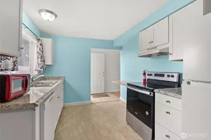 313 Rosewood St, Kelso, WA 98626 - Photo 13