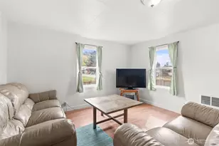 313 Rosewood St, Kelso, WA 98626 - Photo 9