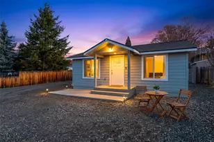 325 Eastmont Ave, East Wenatchee, WA 98802 - Photo 1