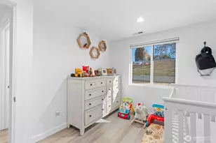 325 Eastmont Ave, East Wenatchee, WA 98802 - Photo 15