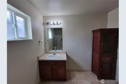 1725 E 41st, Tacoma, WA 98404 - Photo 15