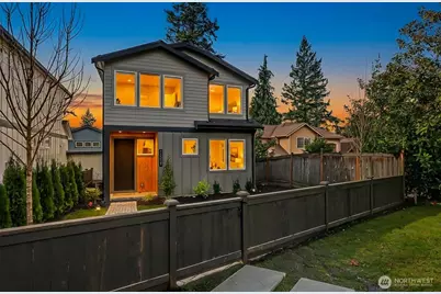 11217 NE 95th Street, Kirkland, WA 98033 - Photo 1