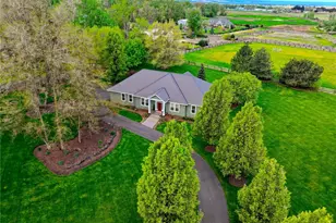 236 Looking Glass Rd, Walla Walla, WA 99362 - Photo 1