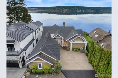 2010 W Lake Sammamish Parkway SE, Bellevue, WA 98008 - Photo 31