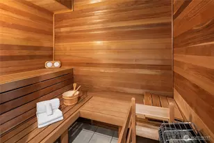 2010 W Lake Sammamish Pkwy SE, Bellevue, WA 98008 - Photo 23