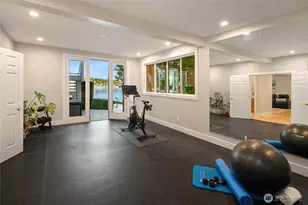 2010 W Lake Sammamish Pkwy SE, Bellevue, WA 98008 - Photo 21