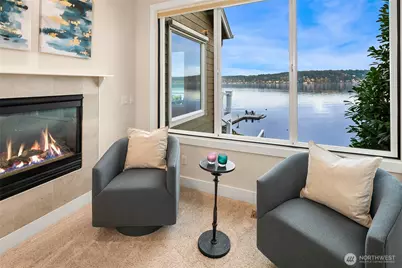 2010 W Lake Sammamish Parkway SE, Bellevue, WA 98008 - Photo 13
