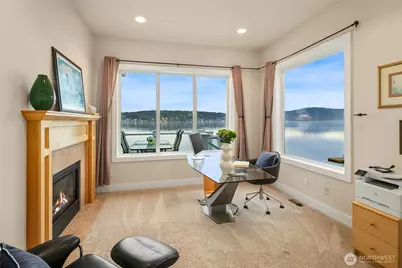 2010 W Lake Sammamish Parkway SE, Bellevue, WA 98008 - Photo 15