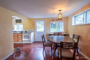 1516 Garden Ln, Freeland, WA 98249 - Photo 7